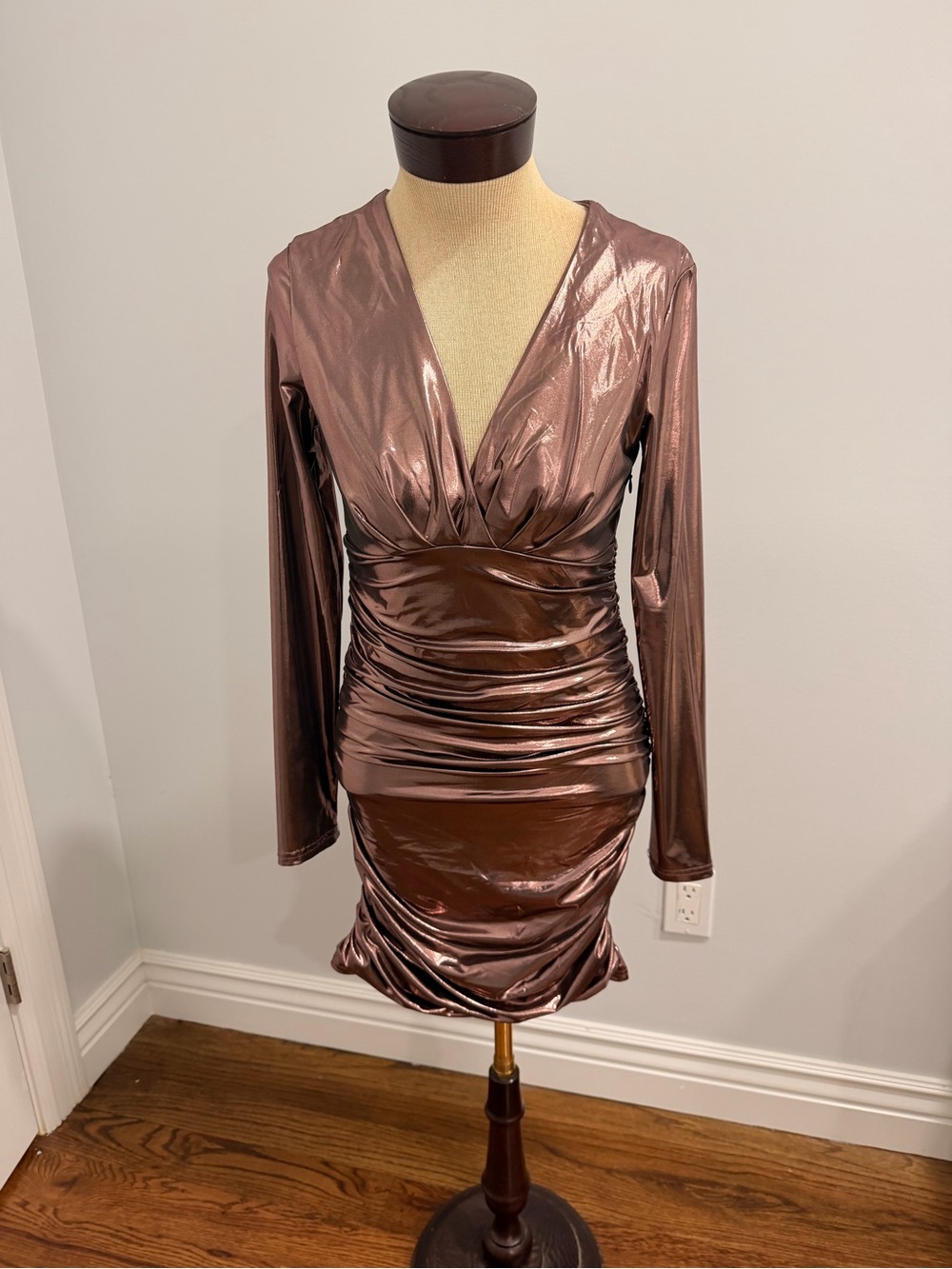 Forever 21 Metallic Rose Long-Sleeve Ruched Mini Dress